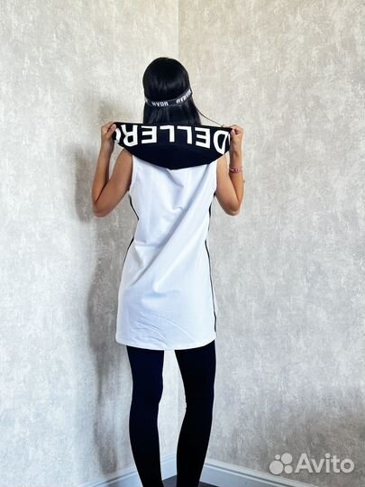 Футболка женская