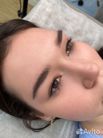 Модель на перманентный макияж