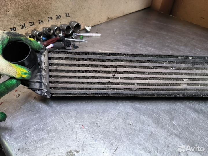 Renault Laguna 3 интеркулер 1.5 dci