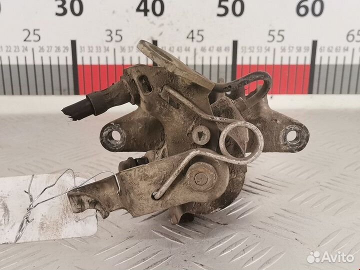 Суппорт задний левый seat Altea 2004 1K0615423J