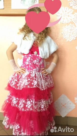 Платье праздничное