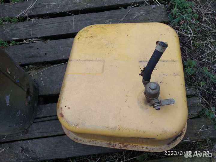 Топливный бак