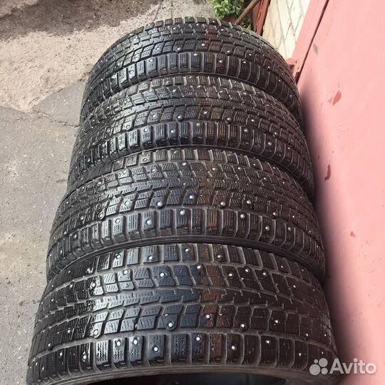 Dunlop SP Winter Ice 01 235/55 R18 106T