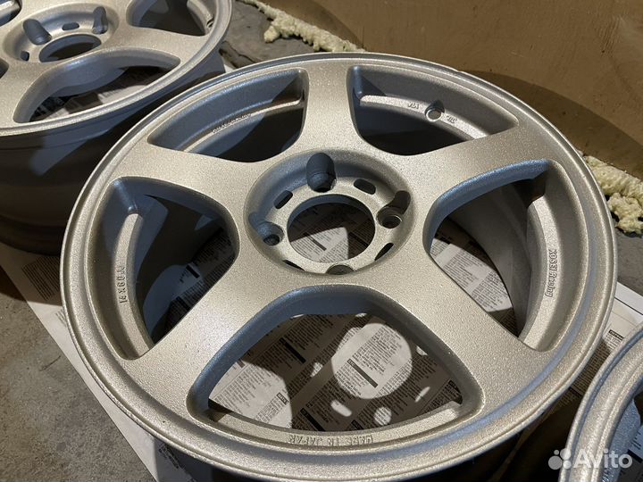 Диски R14 Kosei Rasing K3 Formula