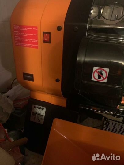 Соковыжималка Zumoval Big Bazic