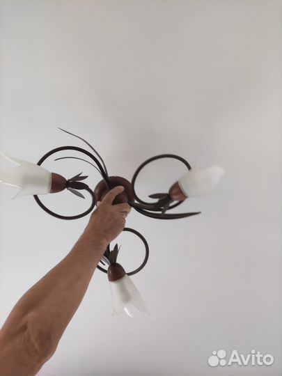 Люстра потолочная Польша с лампочками)