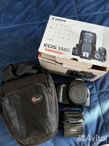 Зеркальный фотоаппарат canon 550d