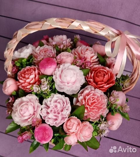 Корзина пионов из мыла новая