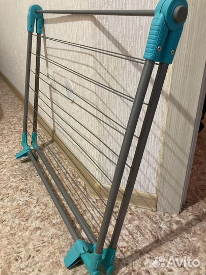 Сушилка для белья на ванну Nika