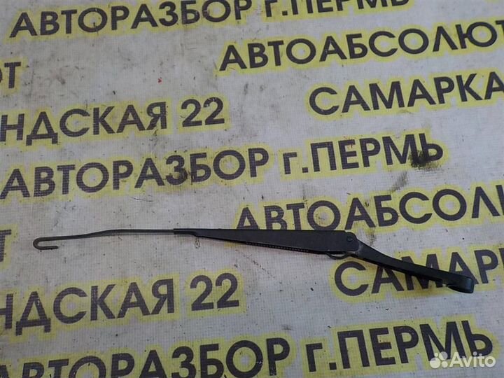 Поводок стеклоочистителя передний правый Daewoo N