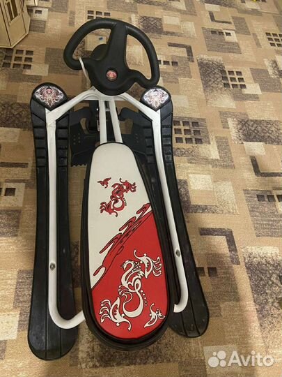 Детский снегокат бу