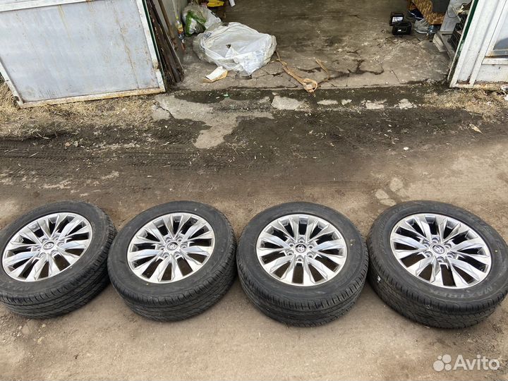 Летние колеса Toyota Land Cruiser 300 r20