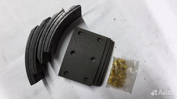 Накладки тормозные - TBK