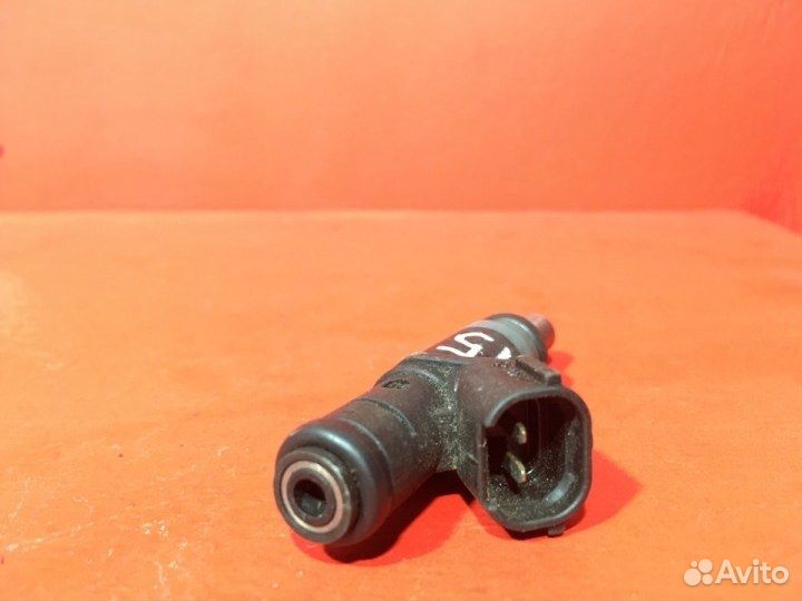 Форсунка Audi A4 B6 ALT 2003