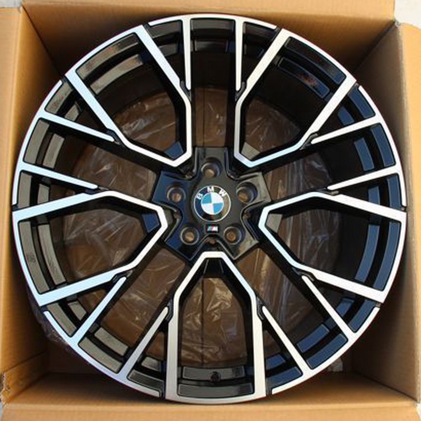 Литые диски BMW 9.5×R22 5×112
