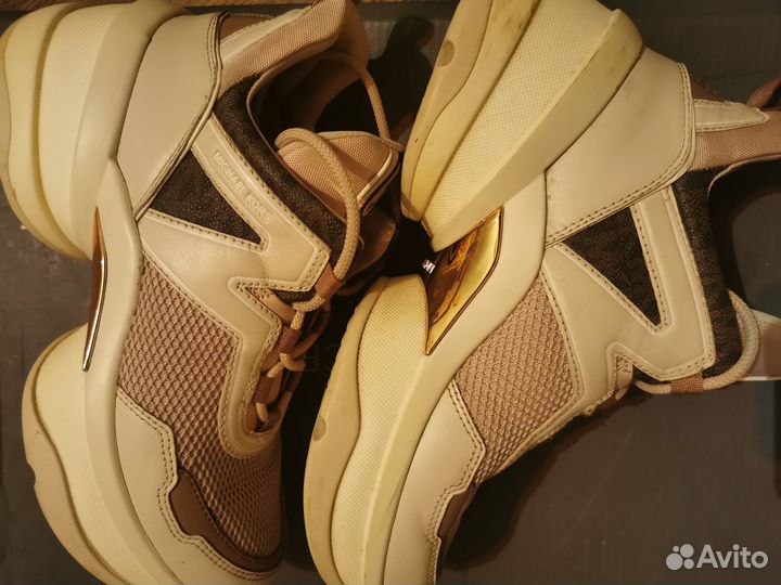 Michael kors olympia