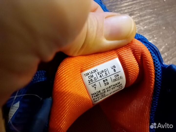 Кроссовки асикс новые 41.5