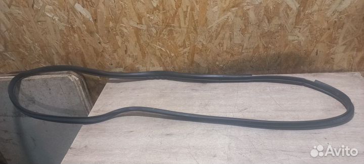 Уплотнитель двери задней правой C-Crosser, 4007