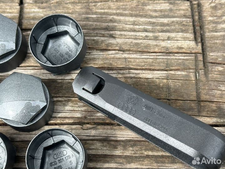 Колпачки колесных дисков vwag 17mm