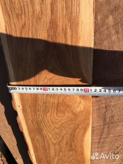 Кухоная доска из дуба и полки 3 метра