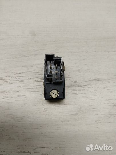 Кнопка задних птф Volvo 960 Вольво