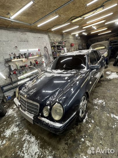 Mercedes-Benz E-класс 3.2 AT, 1999, 200 000 км