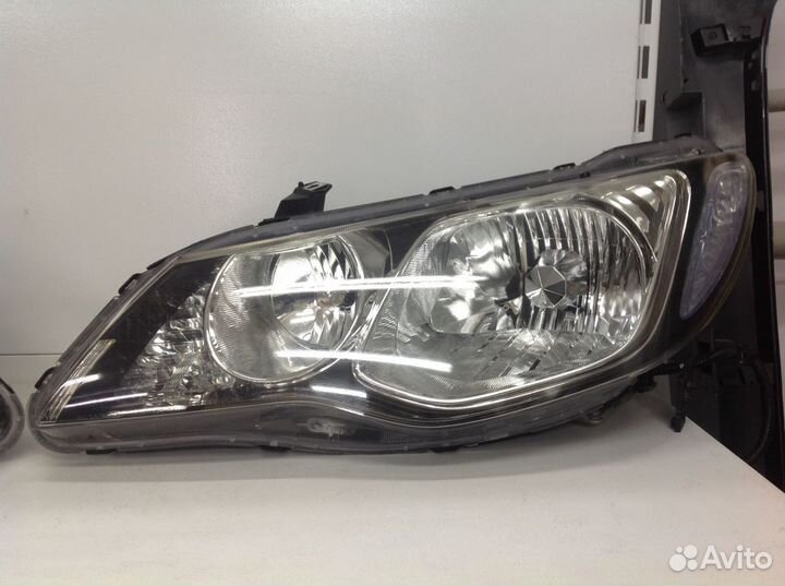 Фары ксенон Honda Civic 4D FD 2006-2008