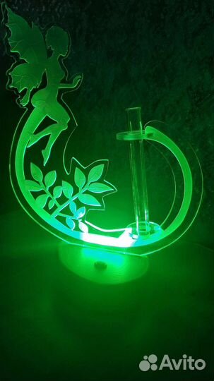 Светильник с вазочкой для цветка