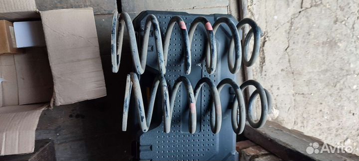 Пружины задние, honda civic 4d