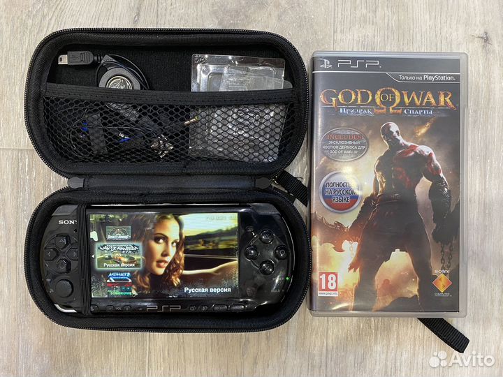 Sony PSP 3008 прошитая набор с играми