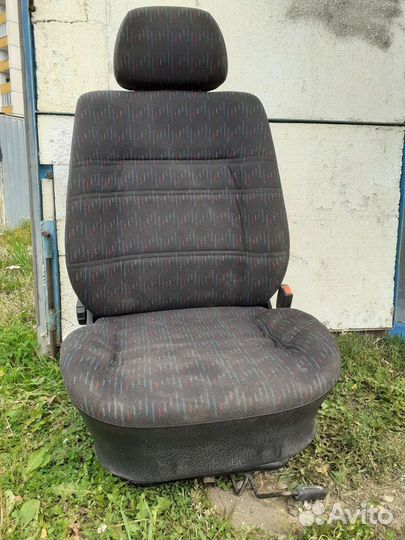 Переднее сидение