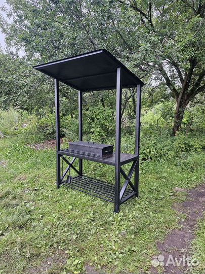 Мангал с крышей лофт