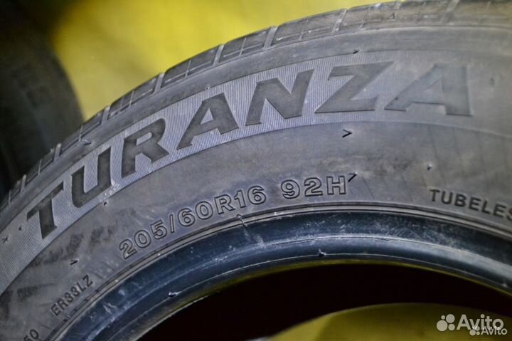 Bridgestone Turanza ER33 205/60 R16