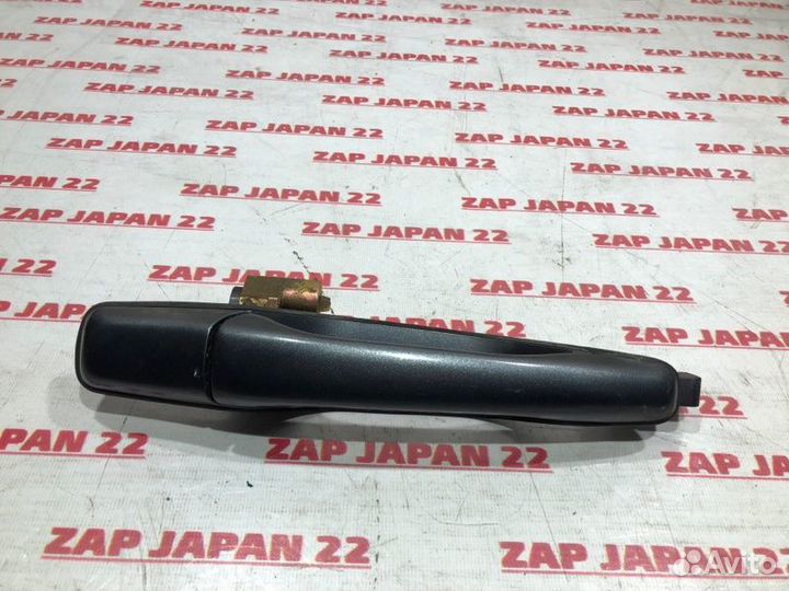 Ручка двери внешняя задняя правая Mitsubishi