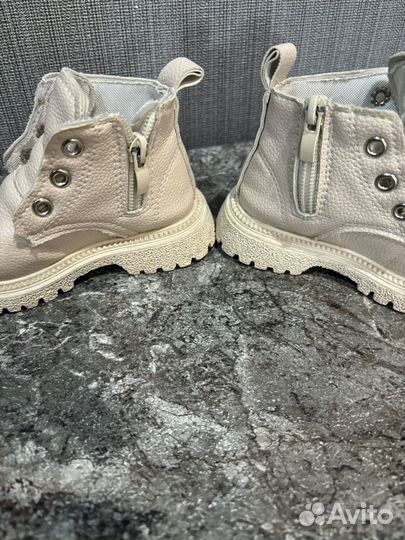 Ботинки на девочку 22 размер