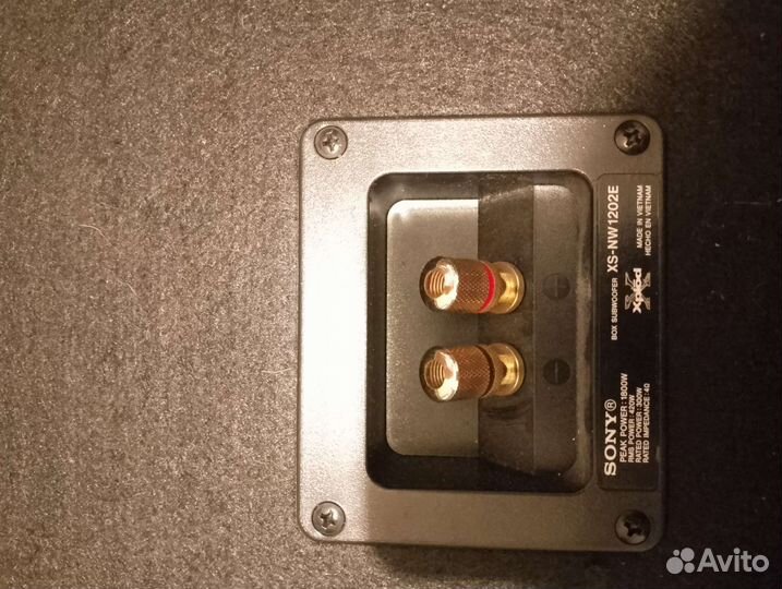 Сабвуфер 12 Sony Xplod 1800