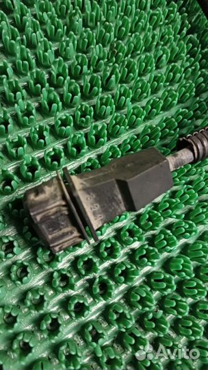 Датчик распредвала Kia spectra 1.6