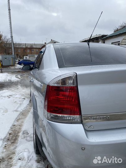 Opel Vectra 1.8 МТ, 2007, 270 000 км