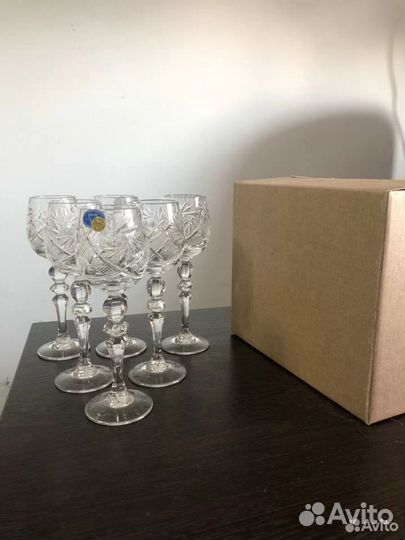 Набор хрустальных рюмок 6 штук