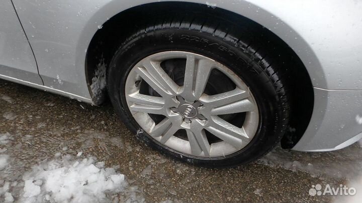 Audi A4B8 продается по запчастям