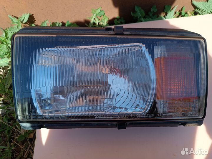 Фары левая и две задних ваз 2107
