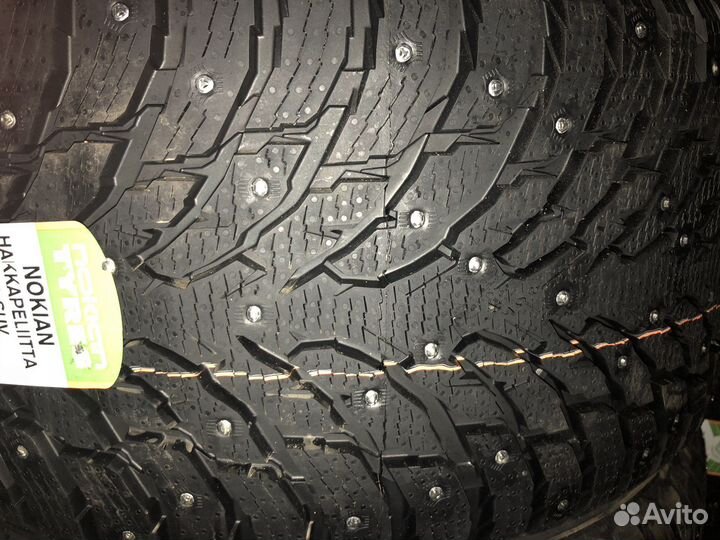 Nokian Tyres Hakkapeliitta 9 SUV 315/35 R21 и 275/40 R21