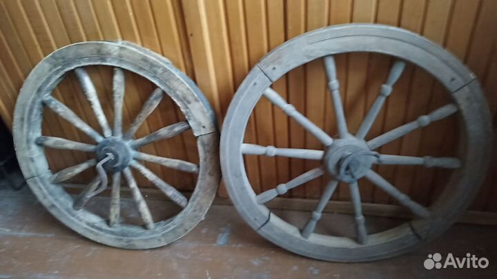 Старина - колесо от прялки