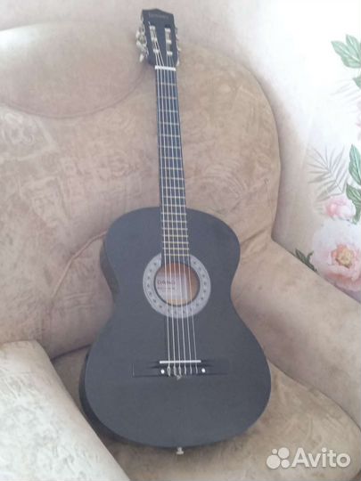 Классическая гитара 7 8