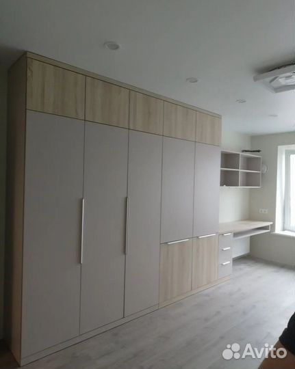 Встроенный шкаф