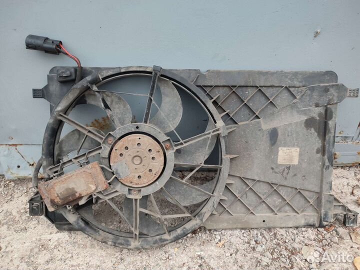 Вентилятор охлаждения ford focus 2