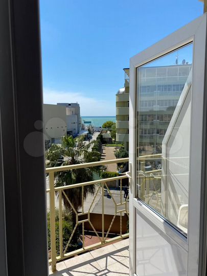 Комната 20 м², 1/4 эт.