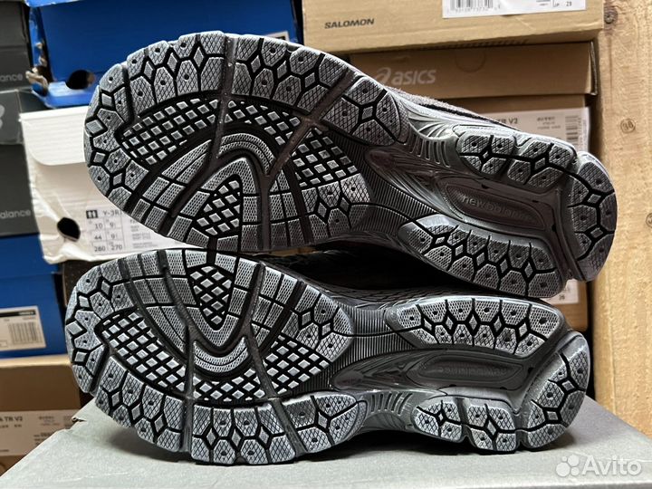 New Balance 2002R Оригинал (на руках) NB