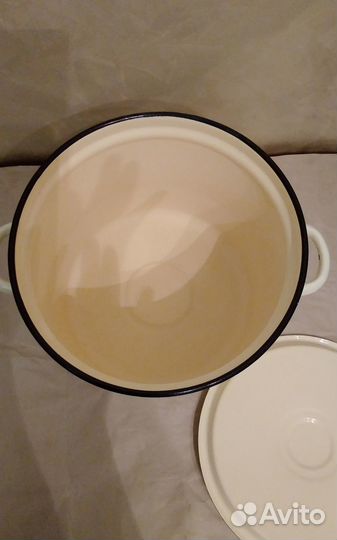 Кастрюля эмалированная 9 литров СССР