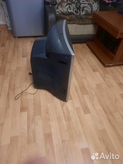 Продам телевизор бу